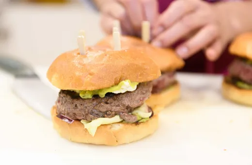 Burger saint marcellin.jpg