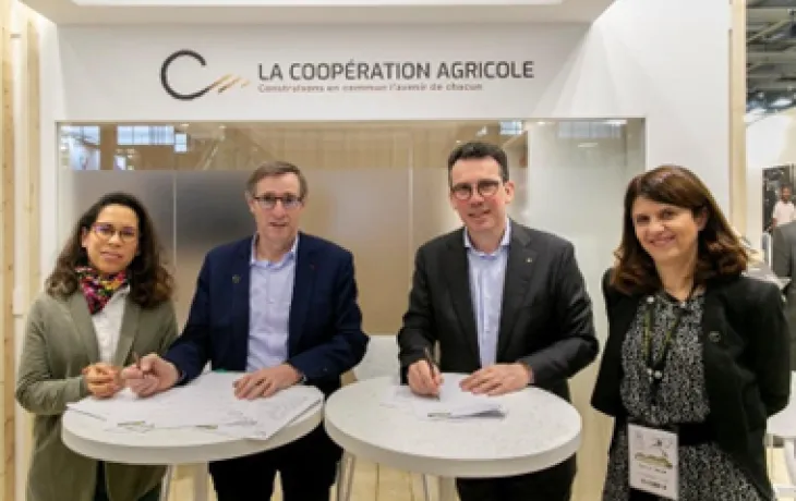 Signature du partenariat entre LCA et Metro France