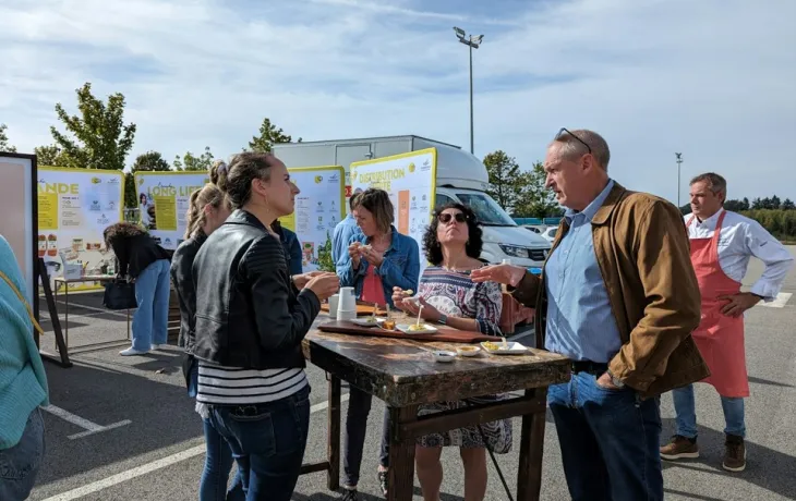 La terre nous réunit
